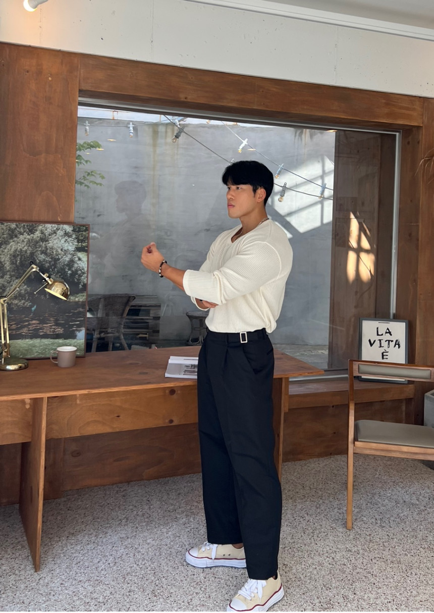 80E84F76-7971-46FB-8123-849DCDD5D8DF