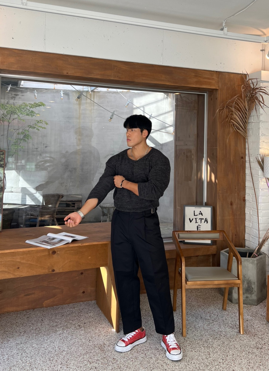 1BF06DC4-8585-4929-8DD3-3394C842DAB5