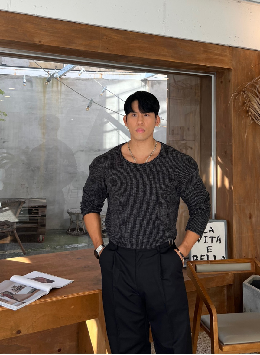 661A1EAF-F49B-4E44-B66E-704CE09270C4