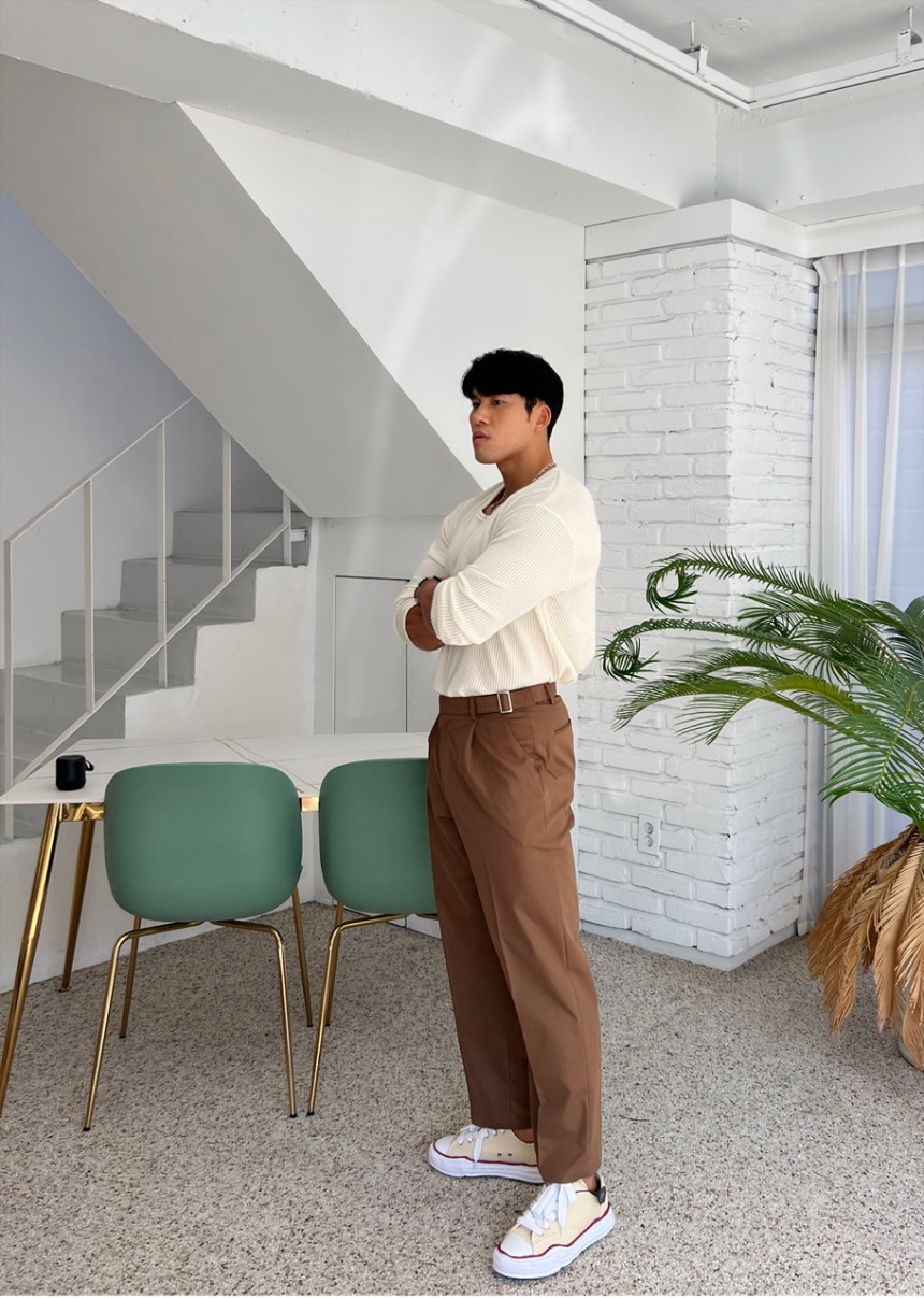 1A1FA0CA-C170-4C9A-811D-FBFBFEC85218