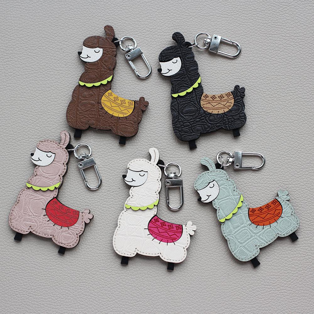 해피 알파카 키링 키홀더 목장 굿즈 납작 핸드메이드 가죽 가벼운 자동차 열쇠고리