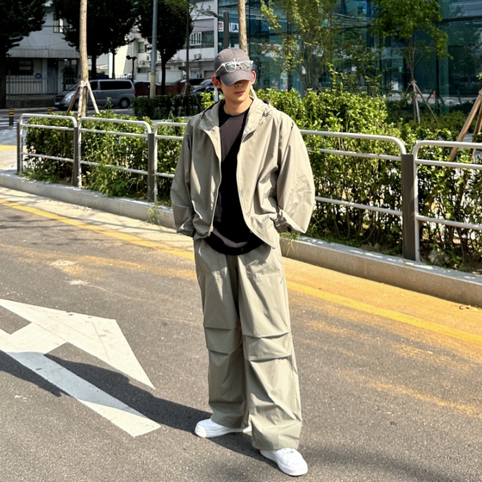 남자 후랭 오버핏 후드 바람막이 나일론 파라슈트 트레이닝 셋업 세트 이미지 3