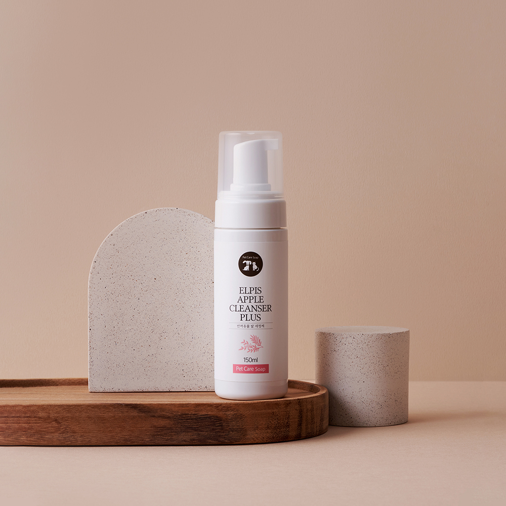 산책 후 5초 발바닥 닦기 강아지샴푸 올인원 워터리스 풋샴푸 클렌저 애플클렌저 150ml, 1개