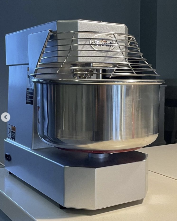 스파이럴반죽기 10L 믹서 스타리치 제빵반죽기 밀가루 기계 스탠드 업소용 가정용 4KG HX10