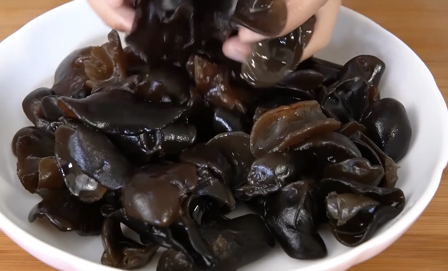 대용량 특A급 건 목이버섯 1KgX10개 말린 건목이버섯 흑목이 벌크 도매 맛집 식자재 이미지 7