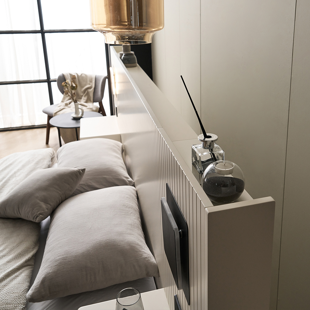 피아 신혼 부부 호텔 침대 원목 프레임 퀸 킹 사이즈 Q/K공용 국내생산