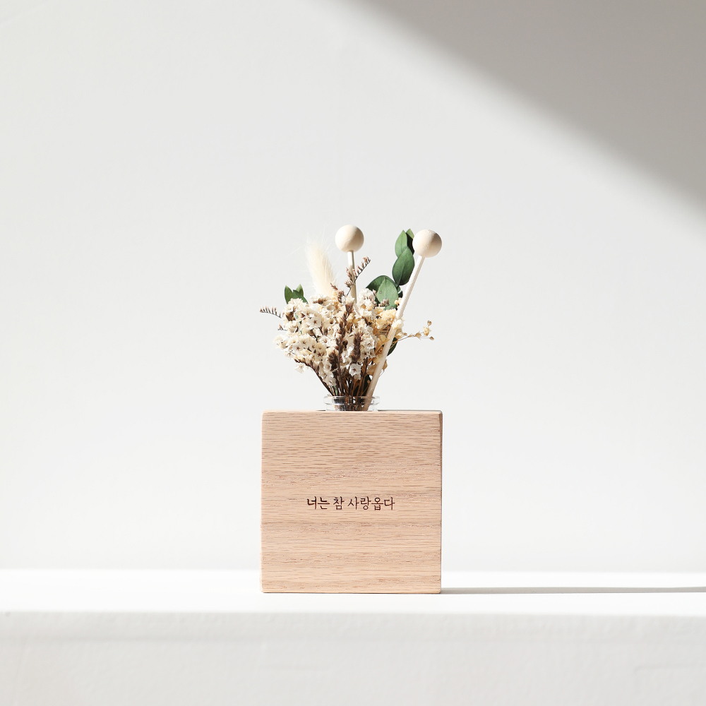 원목 각인 플라워 디퓨저 실내방향제 100ml 집들이선물 A타입 네이처 던