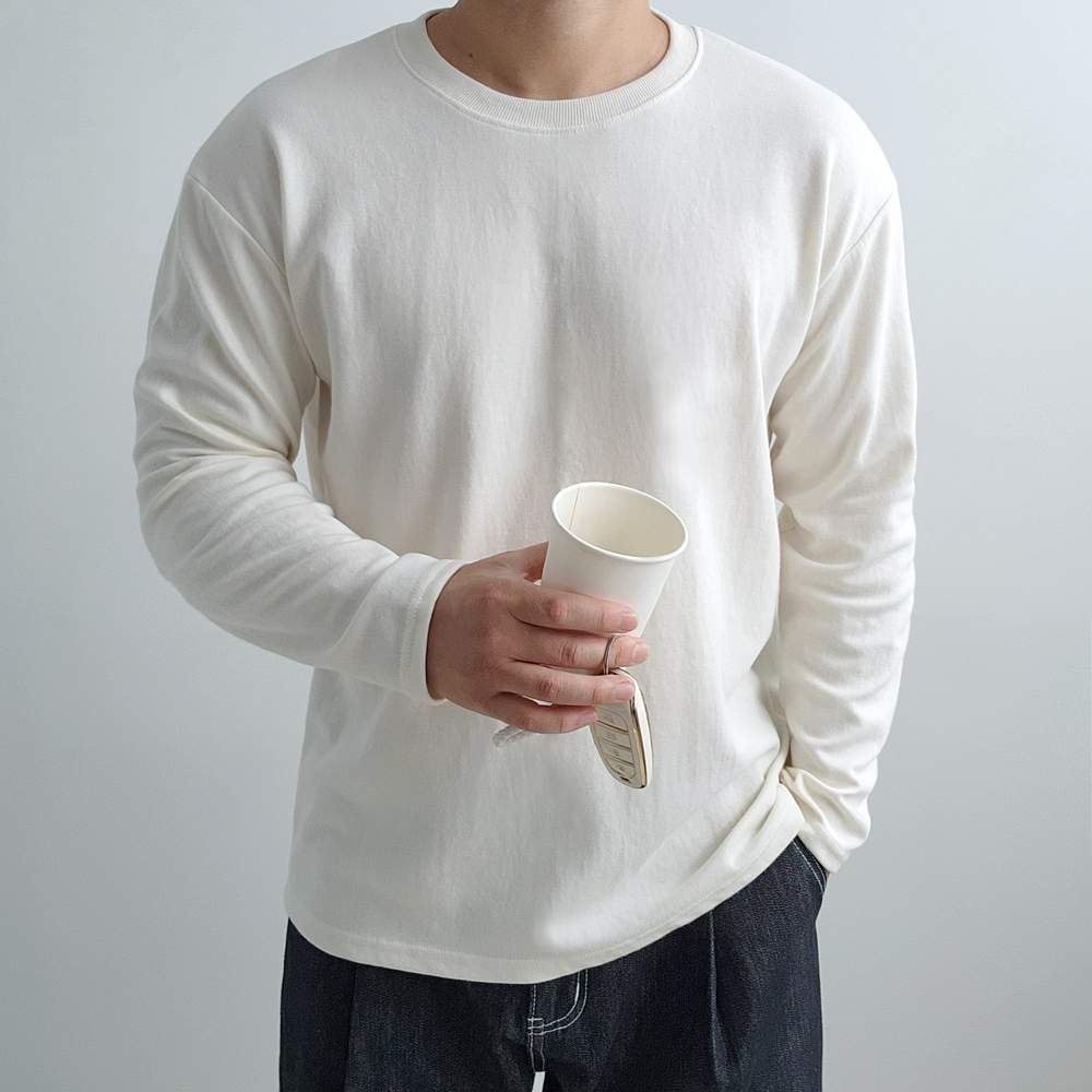 흰색면티 남자흰티 어깨넓어보이는옷 이미지 2