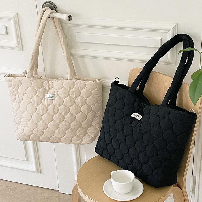 피치패딩 숄더백 가벼운 방수 국민 기저귀가방 문센 가방 출산 선물 데일리백 2color