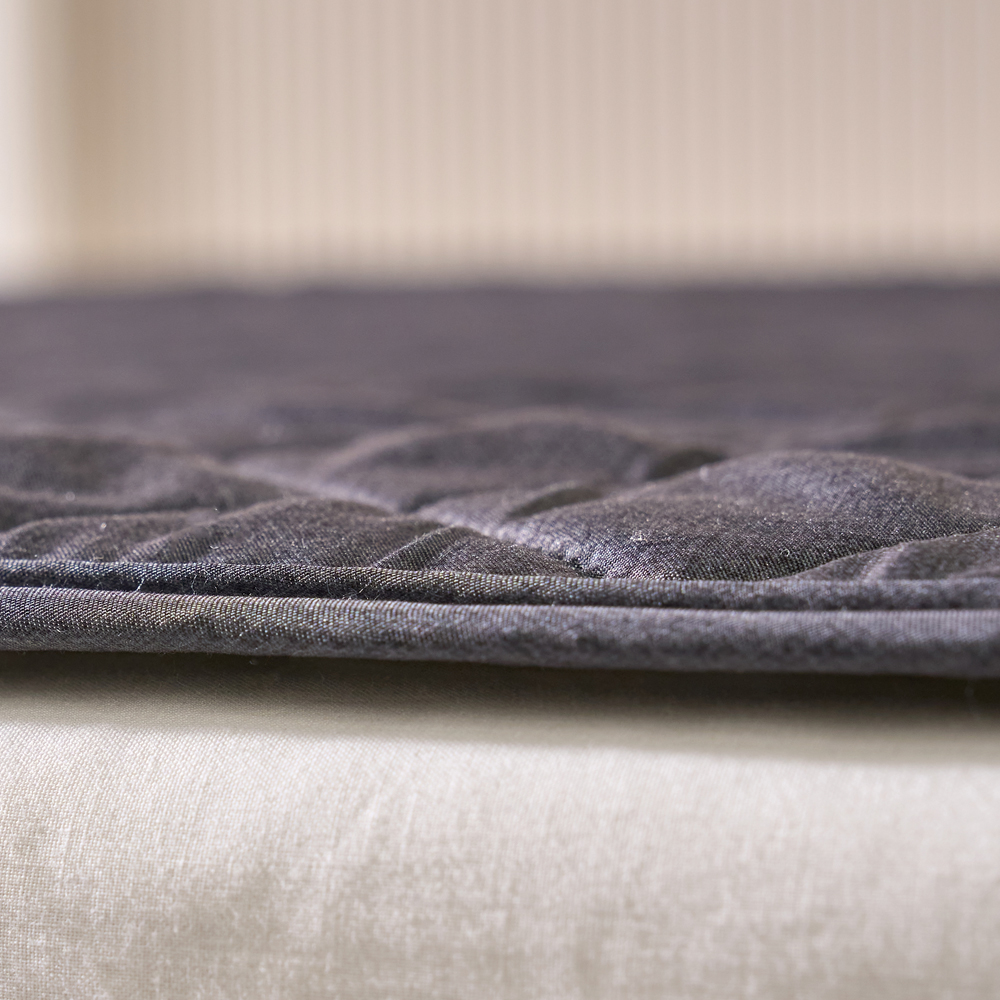 탄소매트 전자파안심 좌우 분리난방 퀸더블 전기장판 심플블랙그레이 EMF