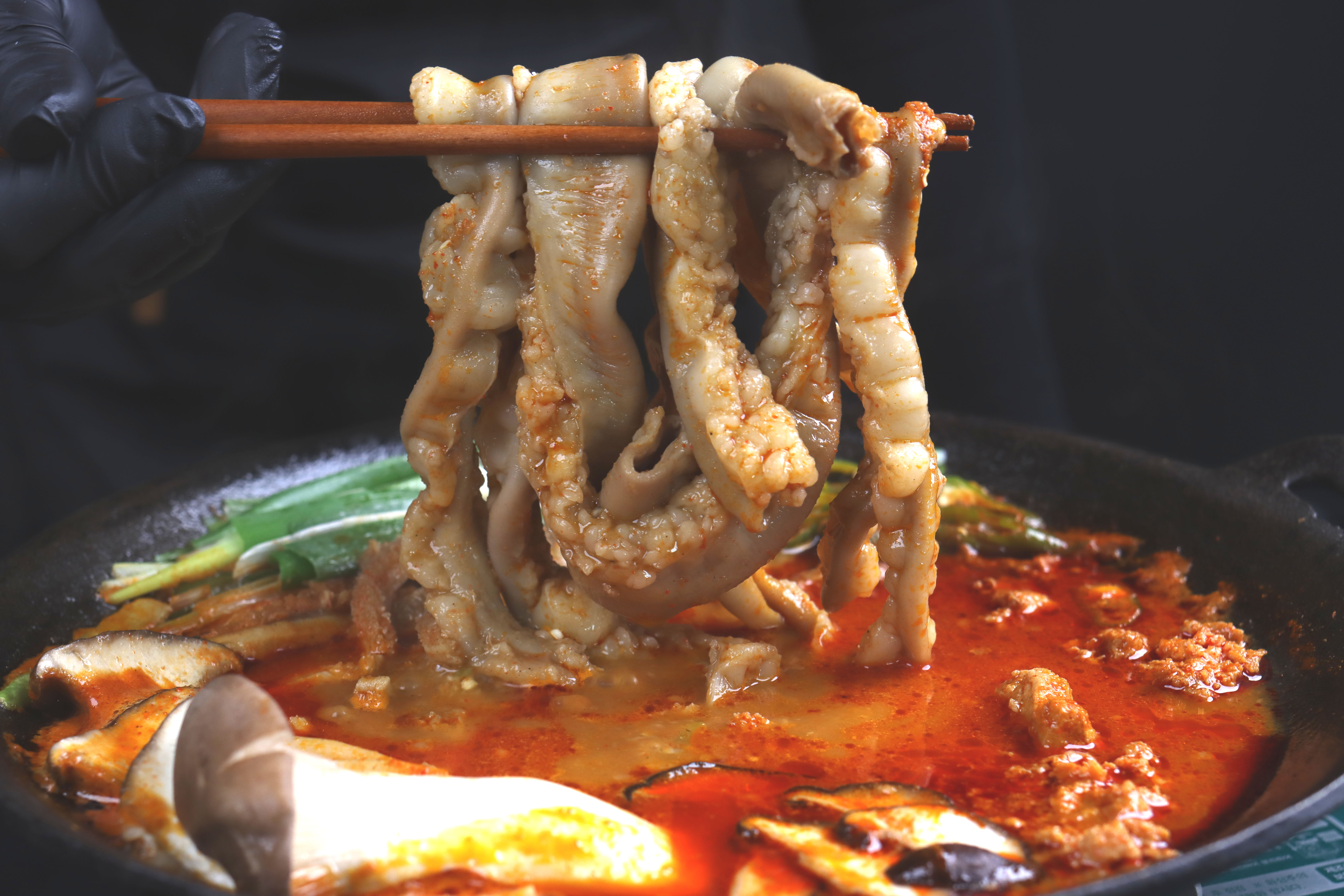 캠핑음식 요리 밀키트 막내연호 한우 소곱창전골 3인같은 2인분 - 상세 이미지 2