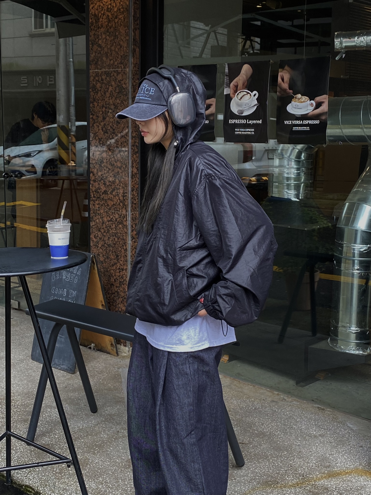 문즈 핀턱 뒷 밴딩 이염없는 논페이드 와이드 벌룬 데님 / S - M / 뒷 밴딩 여유로운 폼 벌룬한 상세 이미지 50