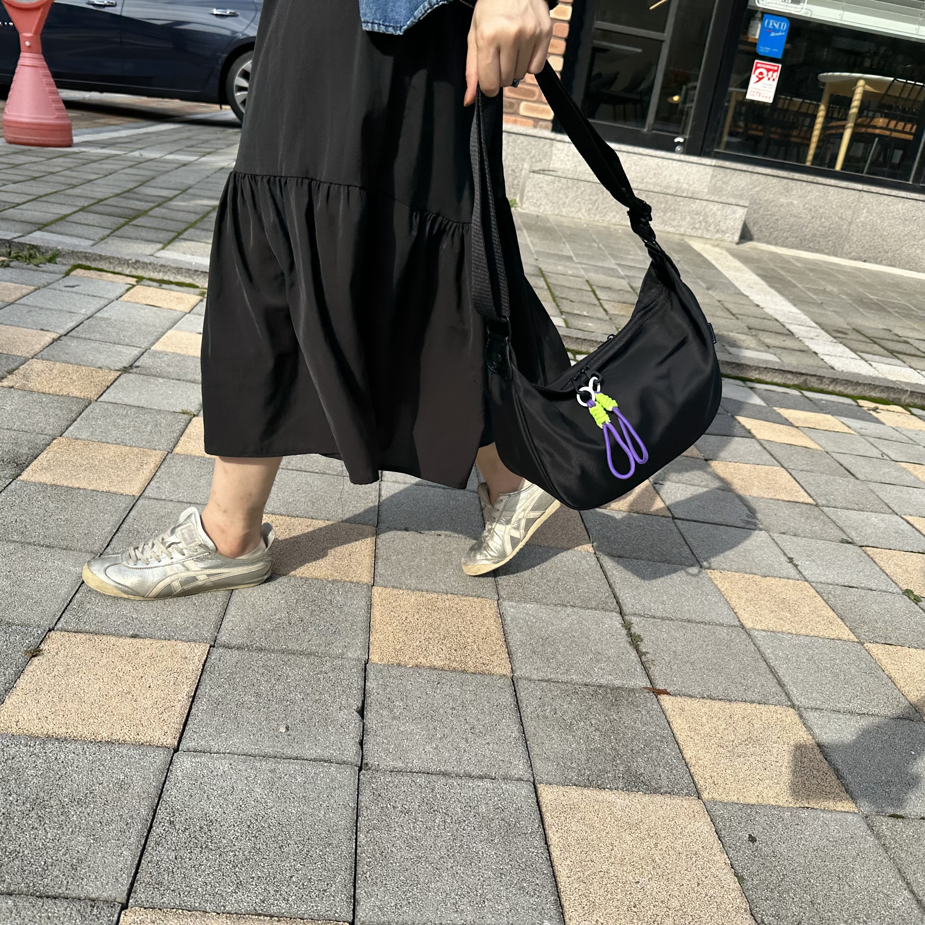 반달 여행용 크로스백 보부상 가벼운 유럽여행가방 핸드폰 도난방지 크로와상백 나일론