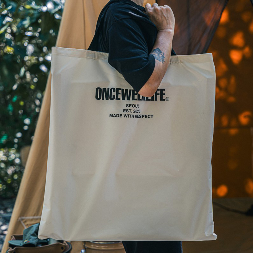 원스위크라이프 캠핑 의자 커밋 폴딩 플랫 체어 1+1 싱글, 블랙, 1개