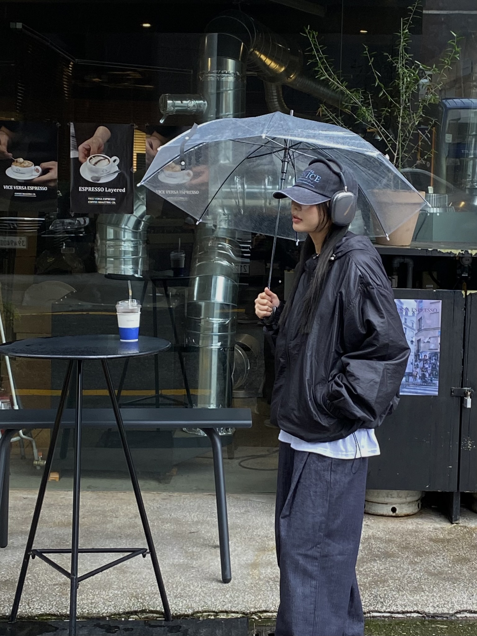 문즈 핀턱 뒷 밴딩 이염없는 논페이드 와이드 벌룬 데님 / S - M / 뒷 밴딩 여유로운 폼 벌룬한 상세 이미지 38