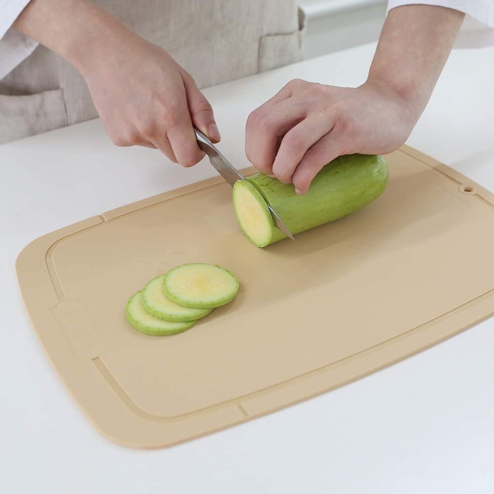 샐마 마카롱 TPU도마 주방 양면 캠핑 이유식도마세트 전용거치대 3P 이미지 8