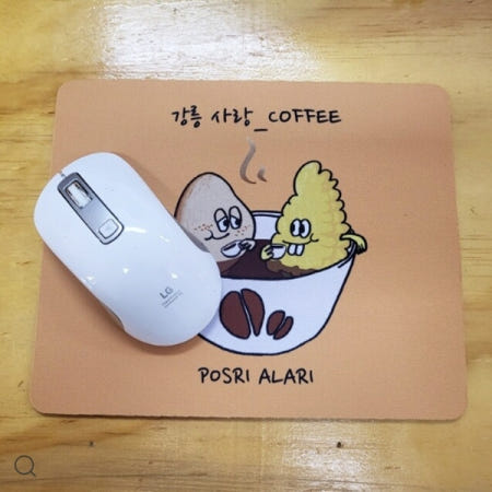 나와니스 강릉기념품 굿즈 마우스패드 뜨아 강릉굿즈 강원도 여행선물 감성 일러스트