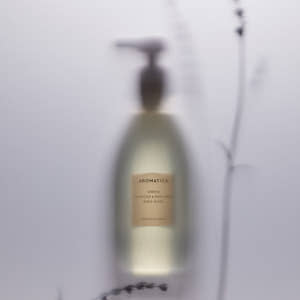 아로마티카 서렌 라벤더 & 마조람 바디워시 500ML + 바디오일 100... 솔직 후기 | 피부 타입별 분석 - 상품 이미지 3