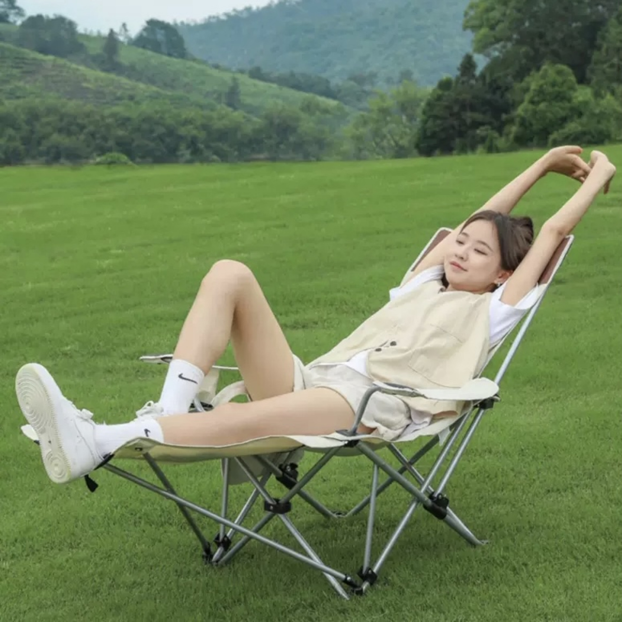 각도조절 발받침 캠핑의자 아이보리 블랙 경량 리클라이너 계곡 등산 체어 로우 캠핑의자