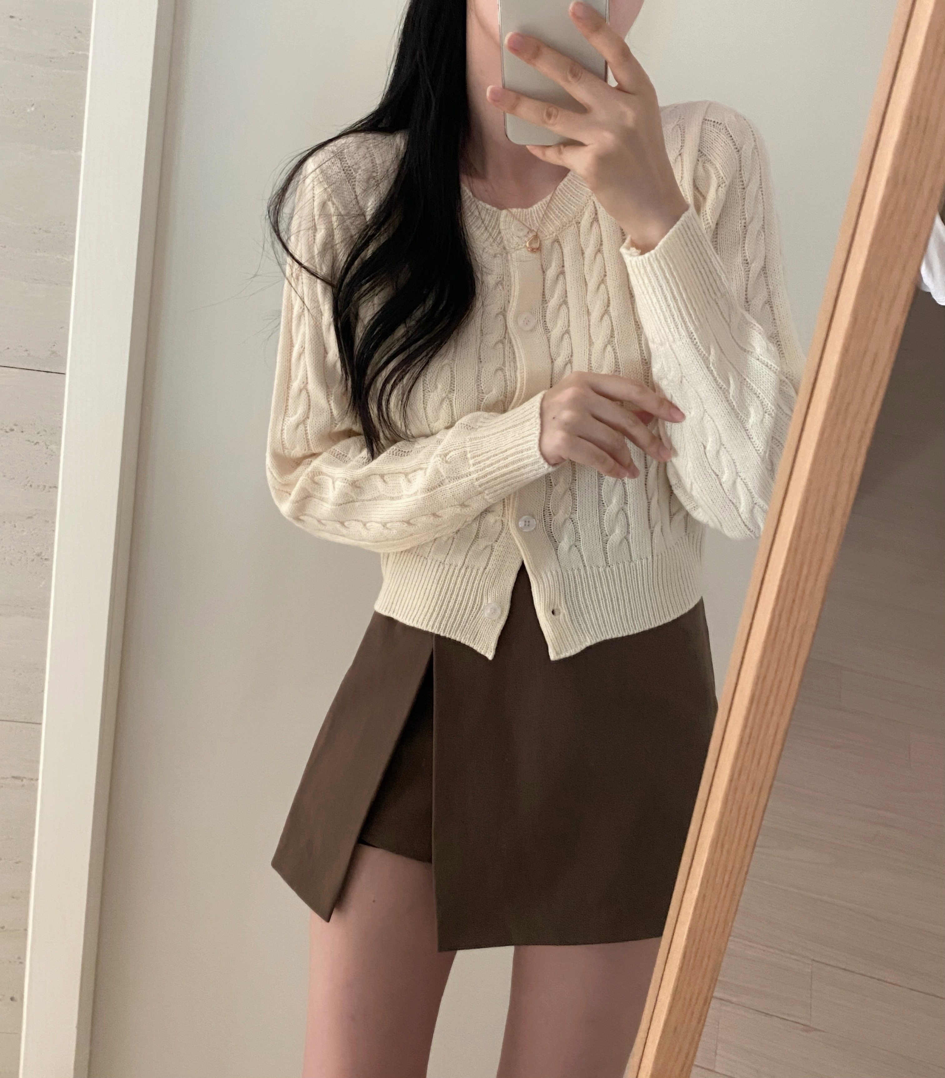 ハンドステッチニットキャミ＆カーデセット（BEIGE） - PINUE