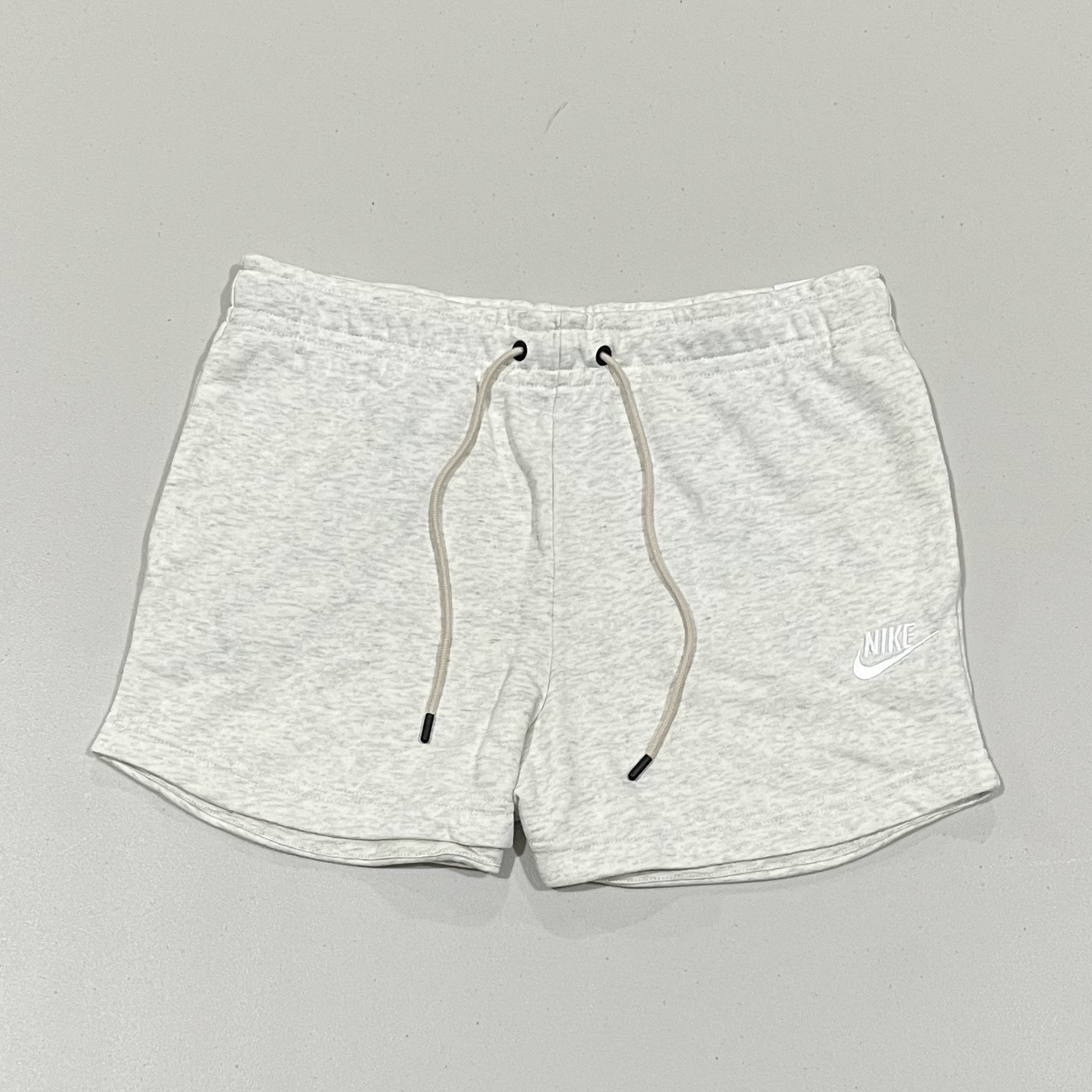 [XL] 나이키 퓨추라 쇼츠 면 아이보리 여자 반바지 CJ2159-141 착용 후기 | 사이즈/핏 총정리 - 대표 이미지