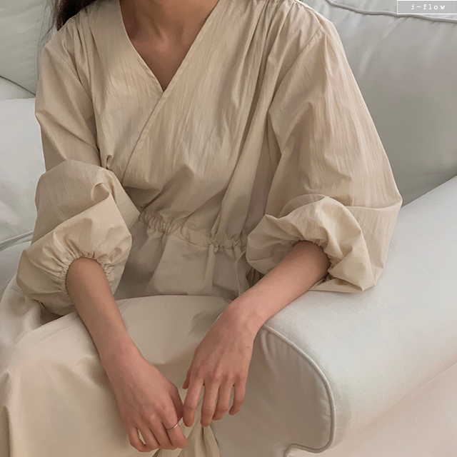 피앙 랩 브이넥 스트링 벌룬 루즈핏 롱원피스 3col 가을 봄 코튼 맥시 고퀄 제이플로우 이미지 8
