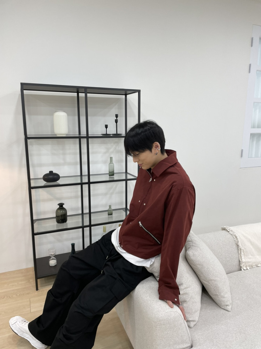 FC0A360D-FAD2-44A0-A9A9-A1FC21DE5BC2