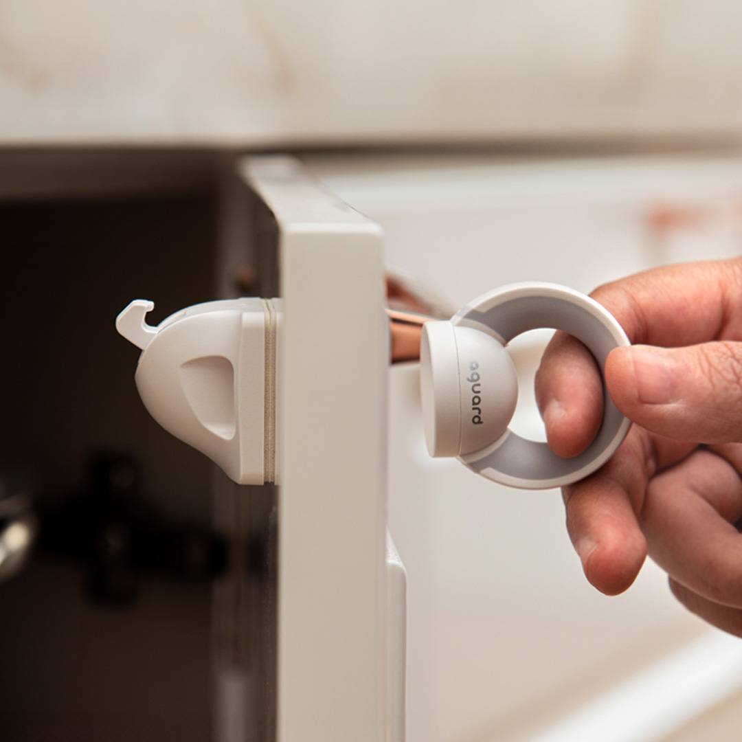 아가드 자석 서랍 안전 잠금 장치 6입 싱크대 문 열림 방지 무타공 제품 이미지