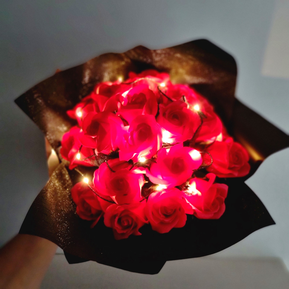 비누꽃 꽃다발 졸업식 기념일 꽃선물 LED 장미꽃다발 - 상세 이미지 4
