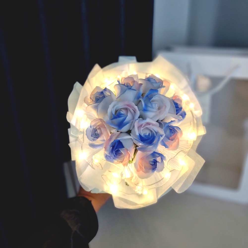 비누꽃 꽃다발 졸업식 기념일 꽃선물 LED 장미꽃다발 - 상세 이미지 5