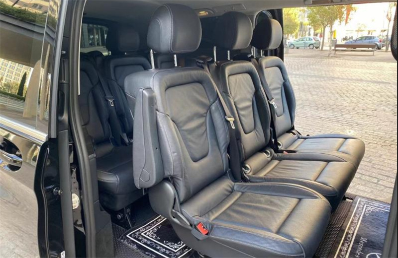 영국 런던 히드로 공항 LHR - 런던 시티 | 중국어를 구사하는 운전자와 함께하는 개인 차량 픽업 이미지 4