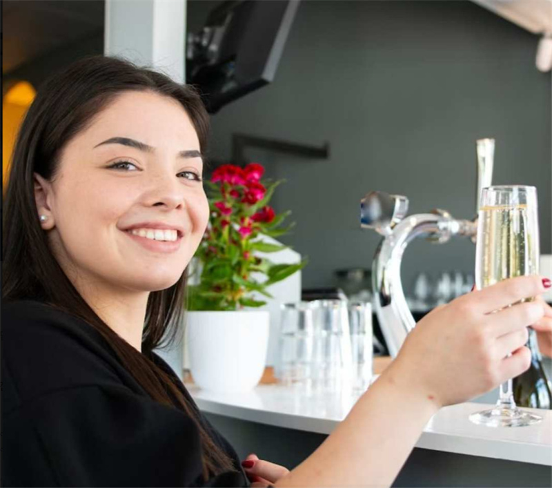 네덜란드  어둠 속에서 식사하기 체험 | 암스테르담 이미지 3