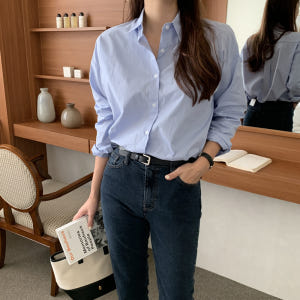 오버핏 면 바스락 봄 여성 셔츠 레이어드 여자 남방 소라색 하늘색 착용 후기 | 사이즈/핏 총정리 - 상품 이미지 4