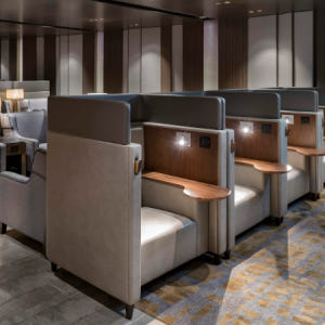 홍콩 국제공항 라운지 서비스 (Plaza Premium Lounge) 솔직 후기 | 실사용자 리뷰 분석 - 상품 이미지 2