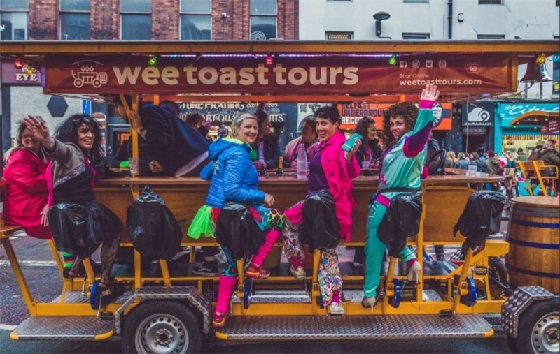 영국 런던 또는 벨파스트 위 토스트 투어: 오리지널 맥주 & 프로세코 자전거 투어 이미지 1