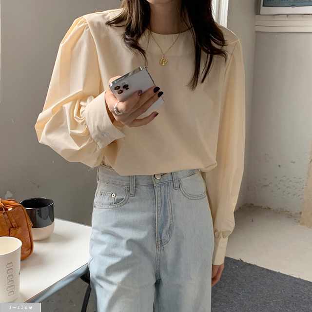 레버 라운드 퍼프 벌룬 코튼 블라우스 3col 봄 여름 루즈핏 심플 레이어드 제이플로우 이미지 8