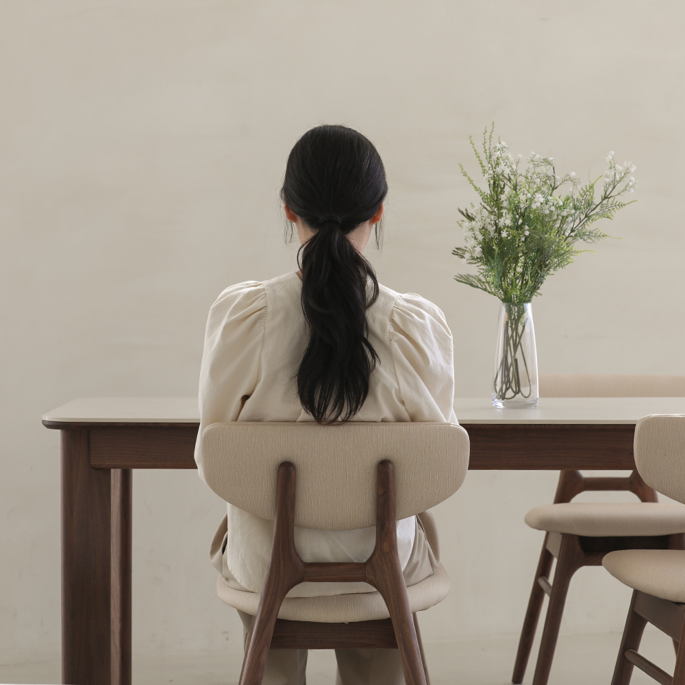 라미에스 오스비 월넛 호두나무 포세린 세라믹 식탁세트 4인용 1400 의자2 벤치