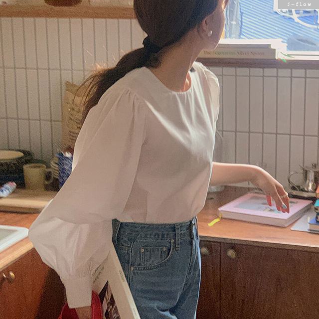 레버 라운드 퍼프 벌룬 코튼 블라우스 3col 봄 여름 루즈핏 심플 레이어드 제이플로우 - 상세 이미지 2
