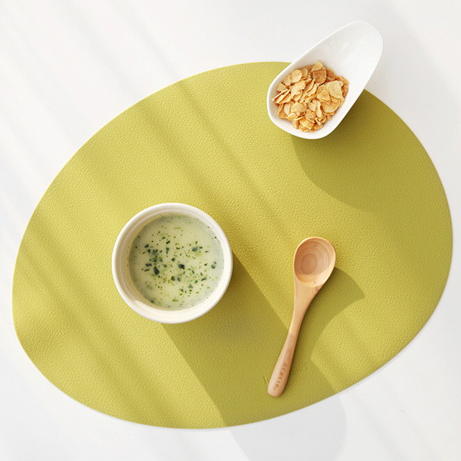 케라미카 실리콘 식탁매트 테이블매트 방수 논슬립 / 오벌