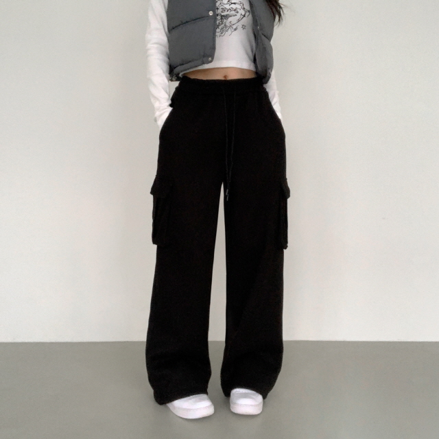 💖50%할인💖 🔥융기모🔥[숏,기본,롱/S~XL] 블랭킷 코듀로이 겨울 트레이닝 카고 기모 와이드 조거 소프트 골덴 2way 팬츠 상세 이미지 31