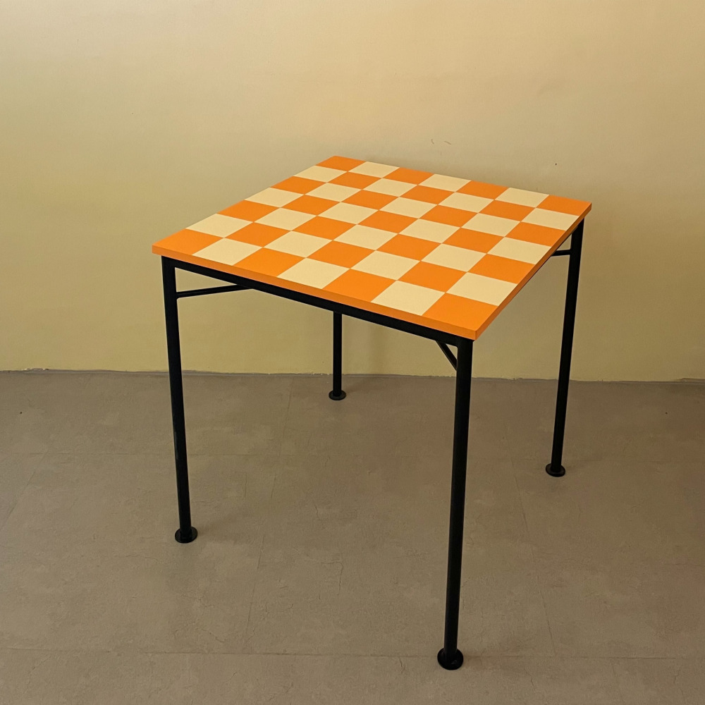 텐더 체커보드 테이블 인테리어 카페 거실 커피 사각형 티 엔틱 디자인 감성