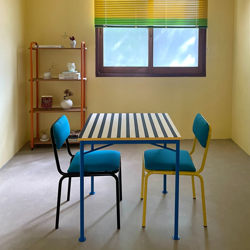 텐더 스트라이프 테이블 인테리어 카페 거실 커피 사각형 티 엔틱 디자인 감성