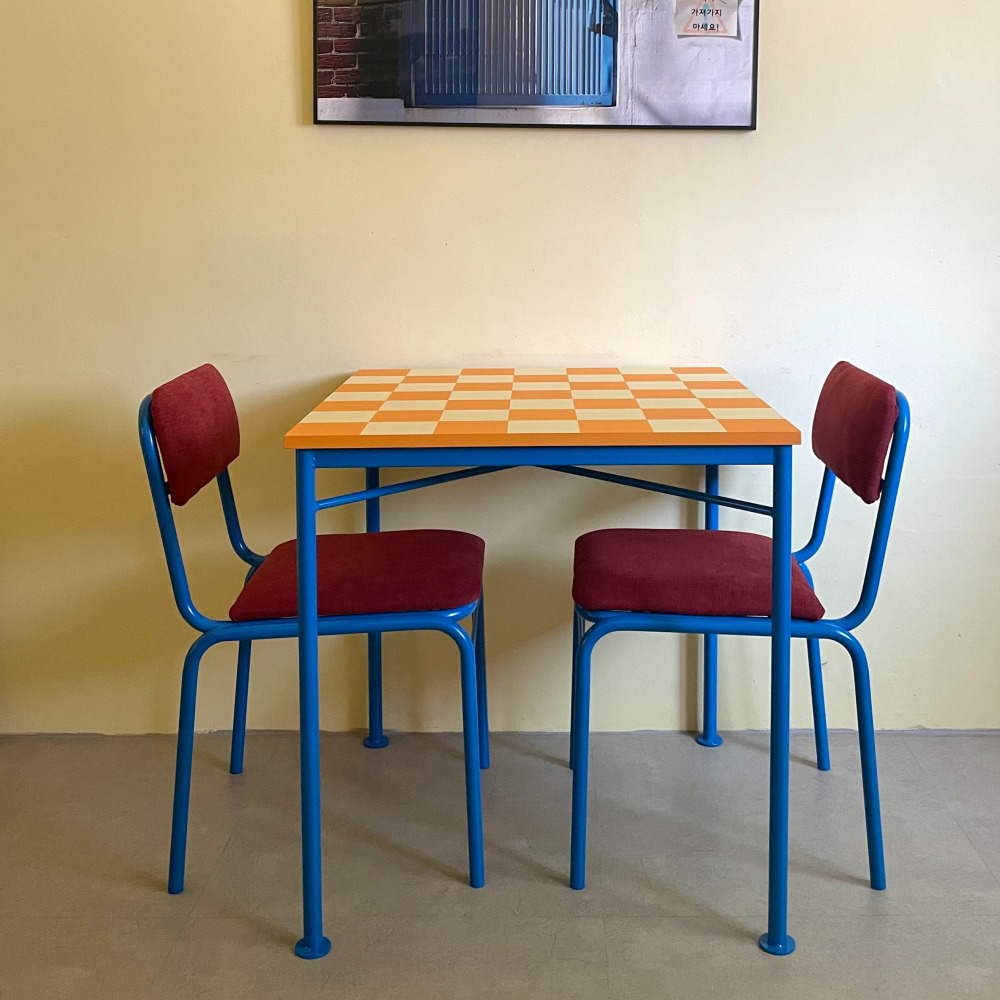 텐더 체커보드 테이블 인테리어 카페 거실 커피 사각형 티 엔틱 디자인 감성