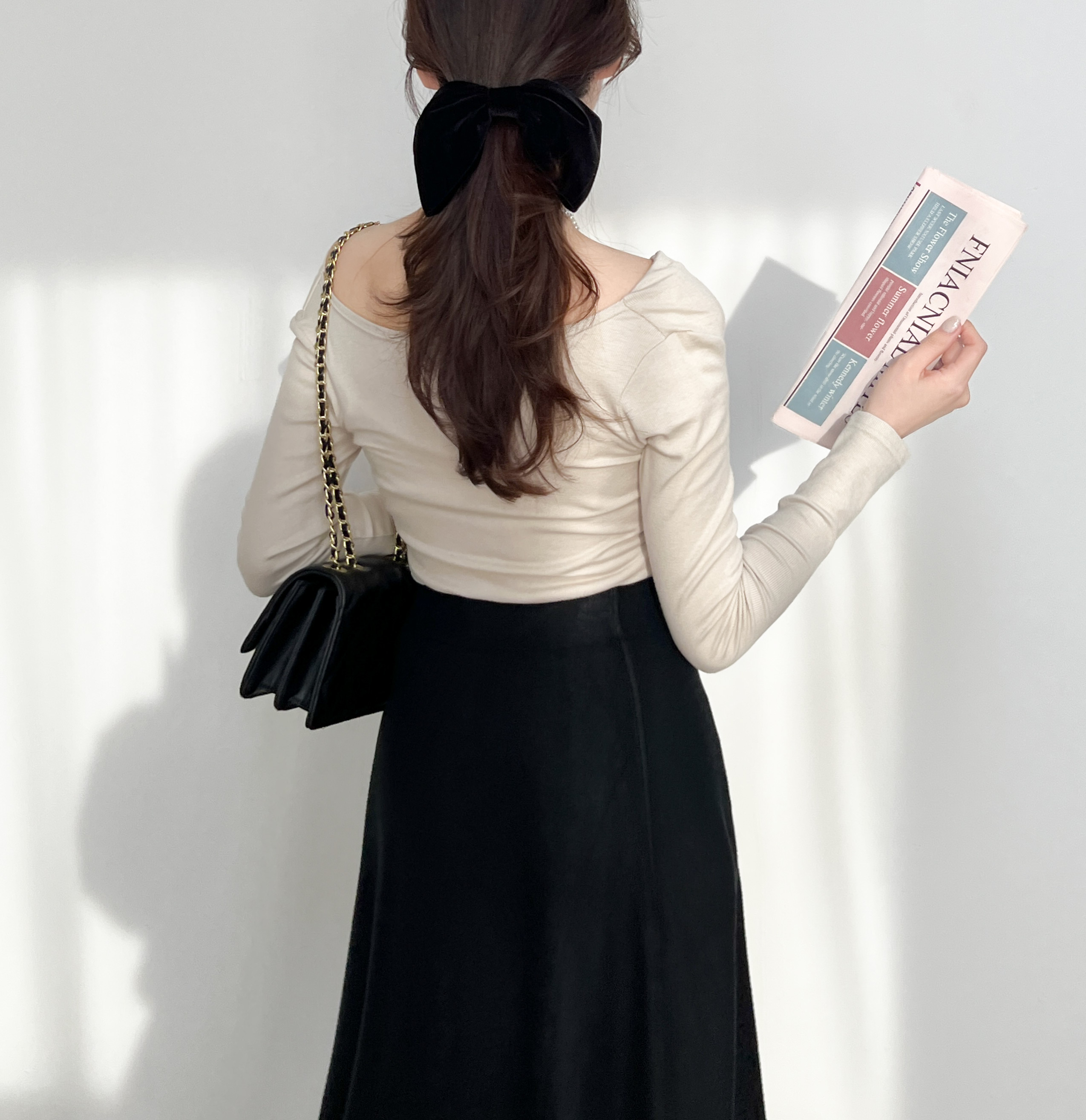 르네 찰랑 드레이프 셔링 훌 긴팔 티셔츠 - 상세 이미지 4