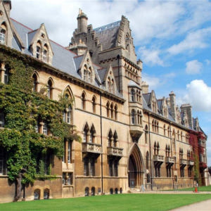 영국 옥스퍼드 오픈 탑 버스 투어와 함께 기차로 옥스퍼드 일일 여행 솔직 후기 | 실사용자 리뷰 분석 - 상품 이미지 3