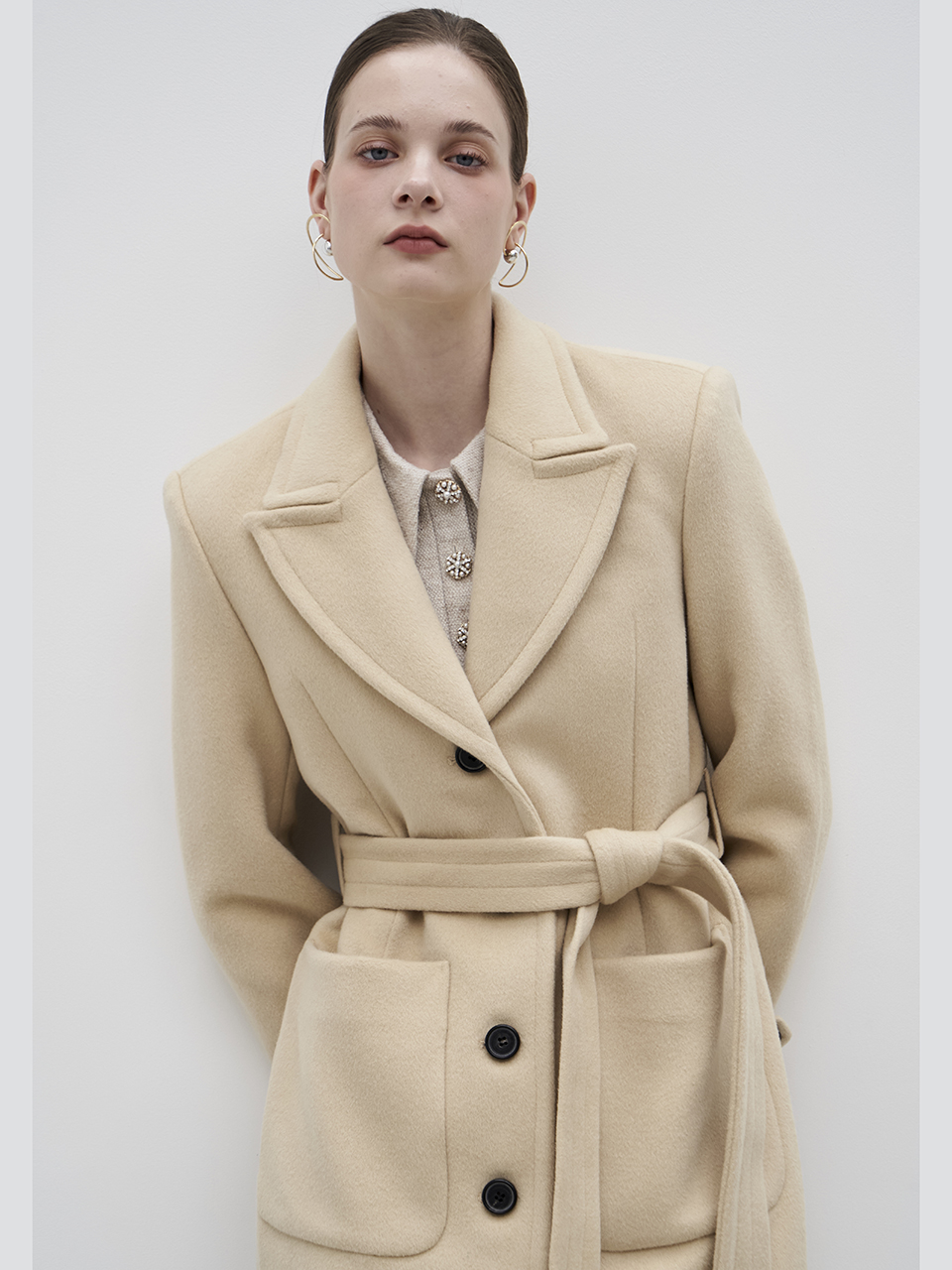 [쥴리앤칼라]23FW 칼라1 컬렉터 프리미엄 미들턴   메리노울코트  버터 이미지 4