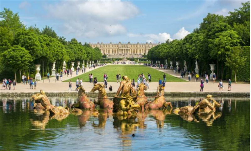 프랑스 파리 1일 차량투어 (베르사유+몽쥬약국+시떼섬+몽마르뜨/프랑스식 점심 포함) 이미지 2