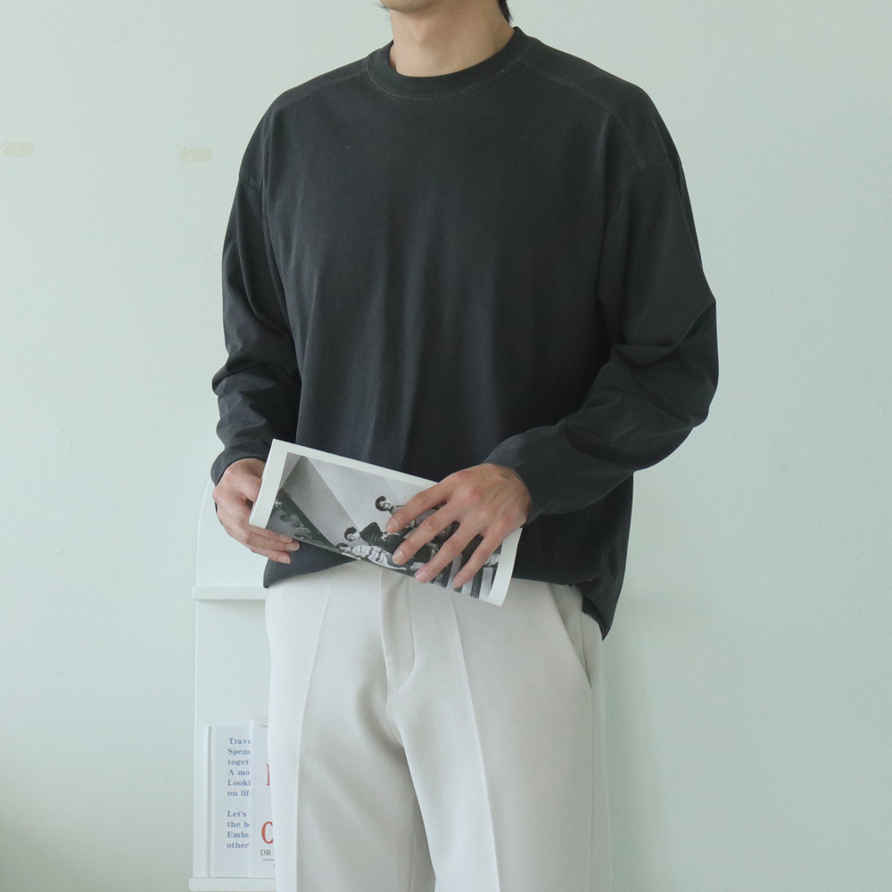 남자긴팔티 피그먼트 오버핏 수피마 쭉 티셔츠 이미지 4