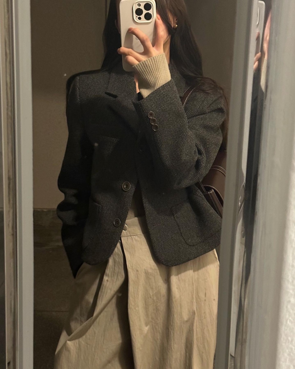 아렌 여성 가을 겨울 간절기 울 크롭 숏 헤링본 자켓 이미지 2