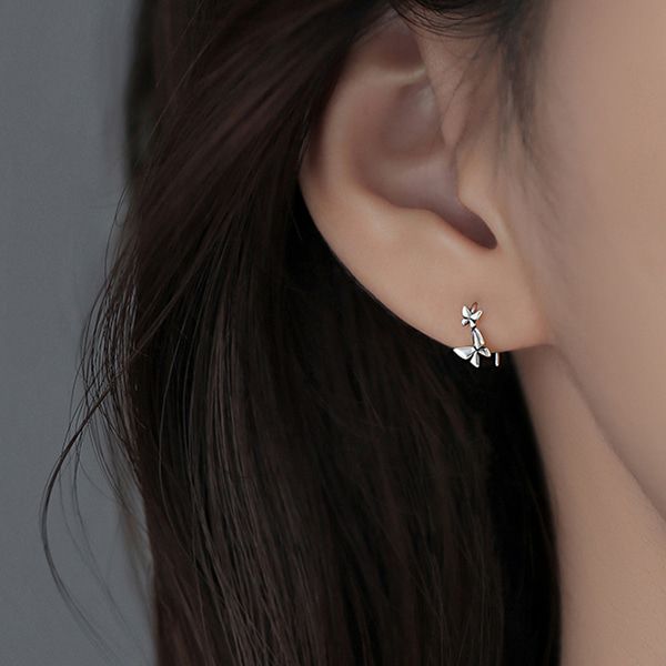 나비 디자인 후크 포인트 데일리 여성 귀걸이 [실버] N178 - 상세 이미지 2